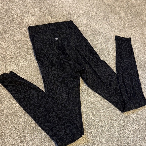 Lululemon Align leggings - Picture 3 of 6
